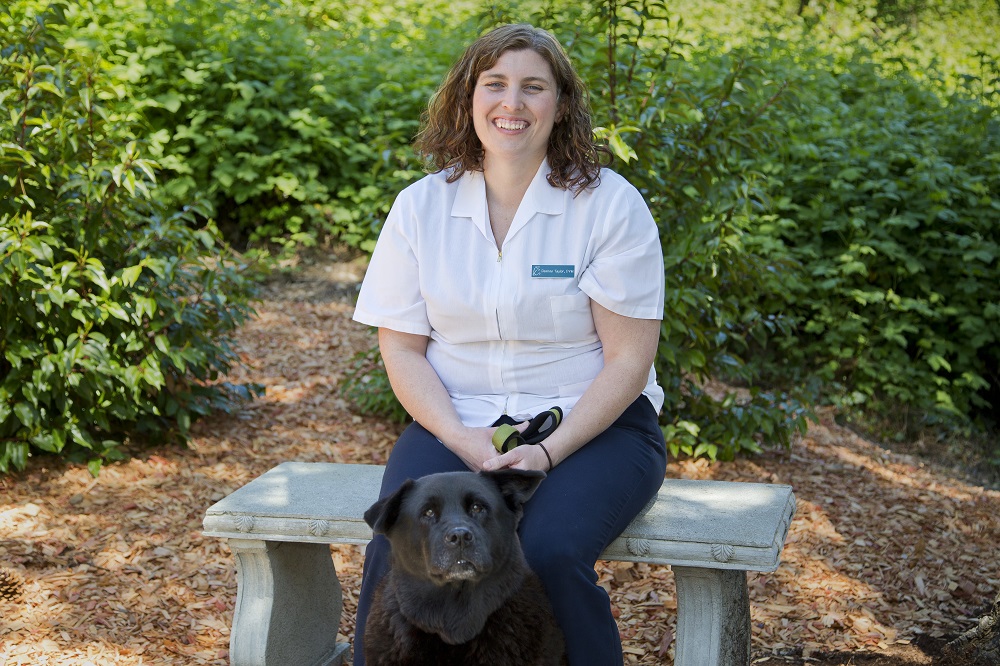 Desiree Taylor - veterinarian in Lake Oswego
